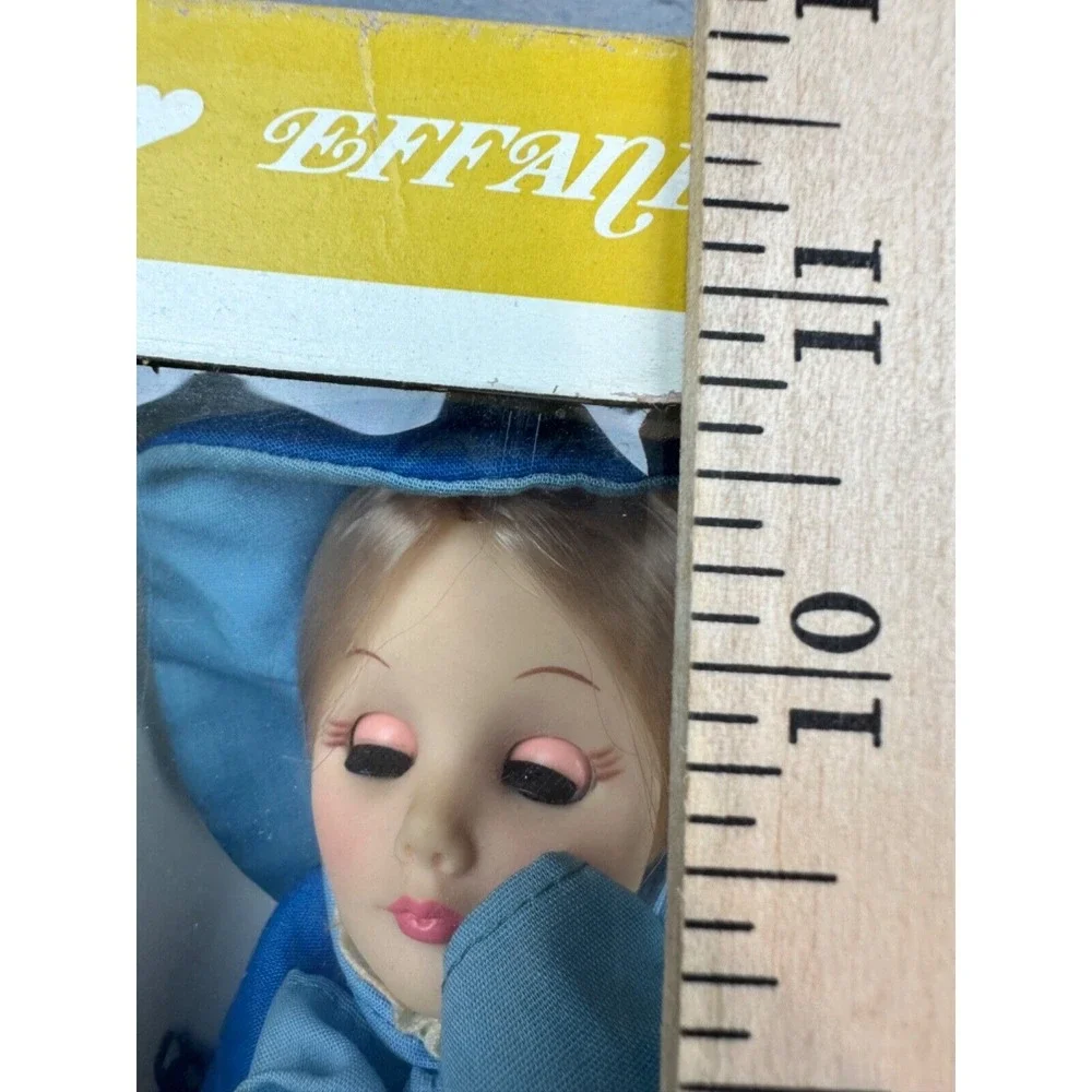 Mother Goose‎ Effanbee 1181 Rebecca Storybook Series Sleep Eye Doll 11